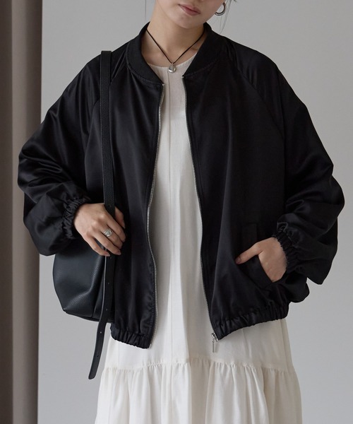 完売品 LE SSERAFIM×ZOZOTOWN ブラック ブルゾン サイズS Satin Pullover Blouson – INSCRIRE