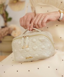 le reve vaniller（ル レーヴ ヴァニレ）の「オリジナル ハートキルティング コスメ ポーチ le reve vaniller（ポーチ）」