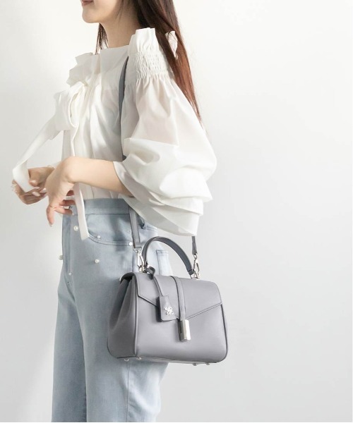 RANDA（ランダ）の「2WAYクラシカルフラップバッグ（ショルダーバッグ・レディース・ホワイト/ブルー/ブラック・FREE）」の11枚目の写真