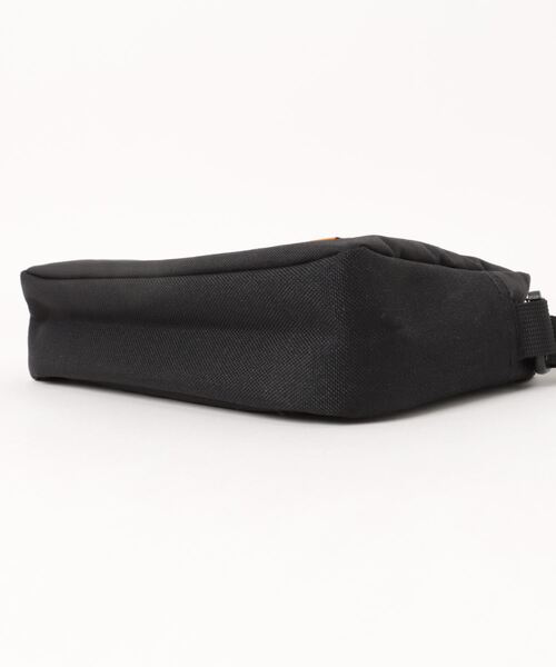 Right-on（ライトオン）の「【AUTHENTIC PRODUCT】ＳＨＯＵＬＤＥＲ ＢＡＧ（ショルダーバッグ・メンズ・ブラック/カーキブラウン・ONE SIZE）」の5枚目の写真