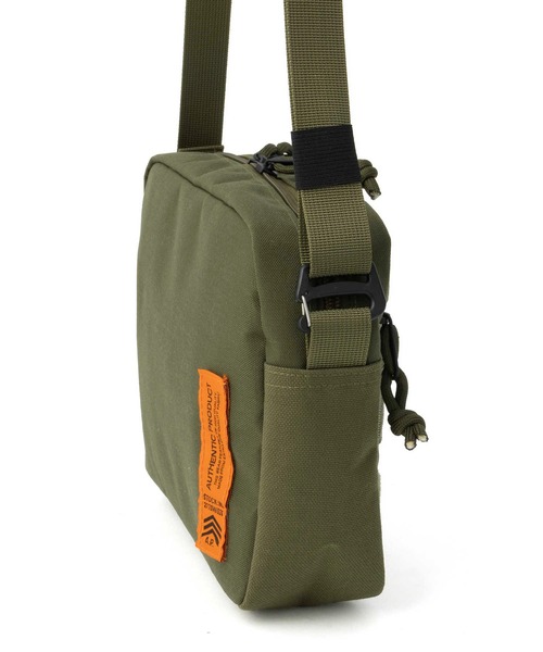 Right-on（ライトオン）の「【AUTHENTIC PRODUCT】ＳＨＯＵＬＤＥＲ ＢＡＧ（ショルダーバッグ・メンズ・ブラック/カーキブラウン・ONE SIZE）」の17枚目の写真
