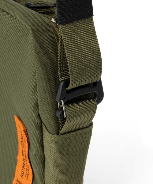 Right-on（ライトオン）の「【AUTHENTIC PRODUCT】ＳＨＯＵＬＤＥＲ ＢＡＧ（ショルダーバッグ・メンズ・ブラック/カーキブラウン・ONE SIZE）」の18枚目の写真