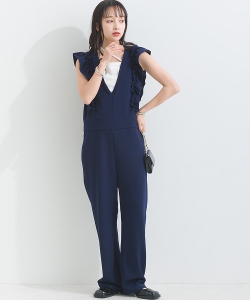 terrace(テラス)の「カットジョーゼット フリルオーバーオール(サロペット/オーバーオール・レディース・カーキ/ブラック/ネイビー・MEDIUM)」の3枚目の写真