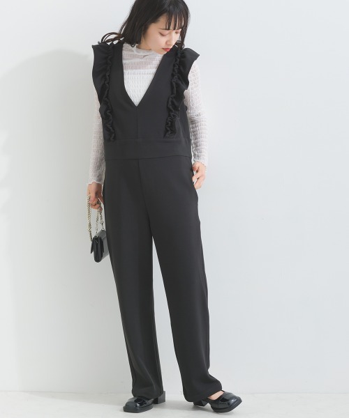 terrace(テラス)の「カットジョーゼット フリルオーバーオール(サロペット/オーバーオール・レディース・カーキ/ブラック/ネイビー・MEDIUM)」の5枚目の写真
