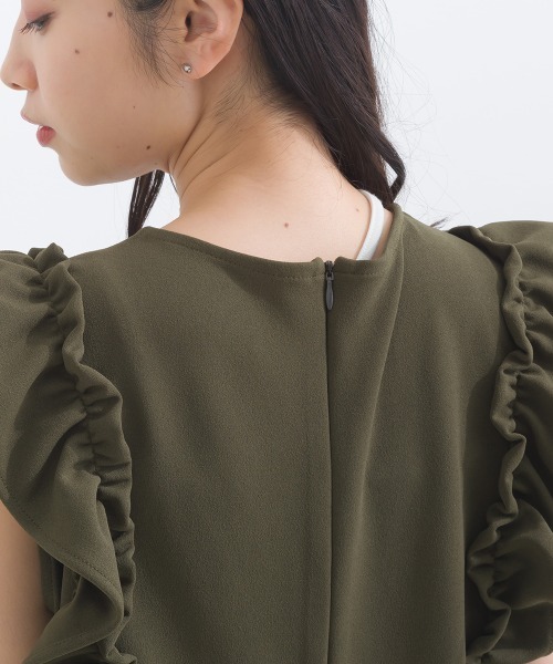 terrace(テラス)の「カットジョーゼット フリルオーバーオール(サロペット/オーバーオール・レディース・カーキ/ブラック/ネイビー・MEDIUM)」の21枚目の写真