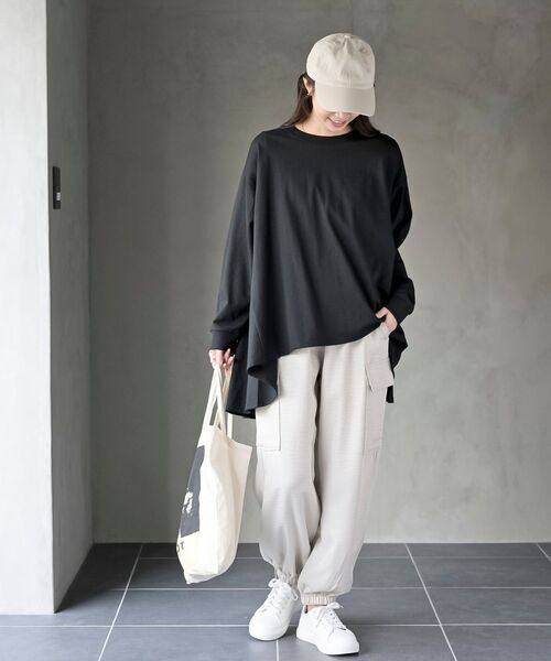 rps（アールピーエス）の「ＢＡＣＫフレアーテントラインロンＴ（Tシャツ/カットソー・レディース・チャコールグレー/ブラック/オフホワイト/ホワイト系その他2/ミント/アイボリー/その他・フリー）」の17枚目の写真