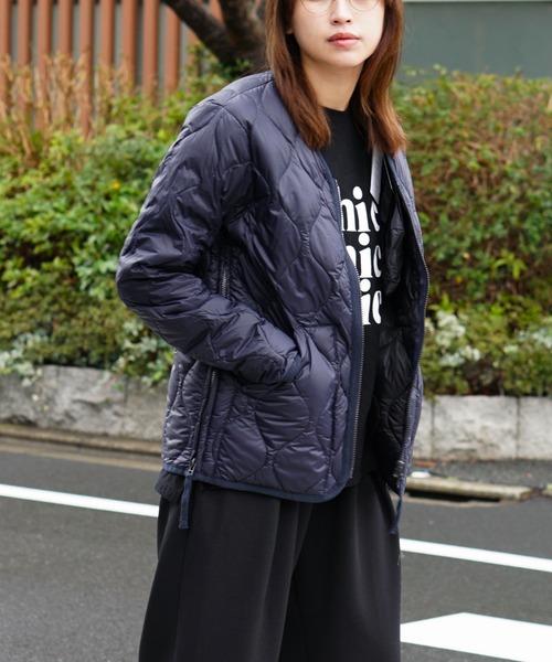 TAION(タイオン)の「TAION / タイオン MILITARY V-NECK W-ZIP JACKET (TAION-101ALSZML-1) ミリタリー VネックWジップ ダウンジャケット ソフトシェル(ダウンジャケット/コート・メンズ・ダークネイビー/ブラック/オリーブ/オフホワイト/カモフラージュ・MEDIUM/LARGE/SMALL/X-LARGE/XX-LARGE)」の18枚目の写真