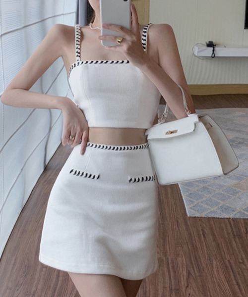 Miniministore（ミニミニストア）の「キャミソール ミニスカート セットアップ（スーツスカート・レディース・ブラック/ホワイト・FREE）」の2枚目の写真