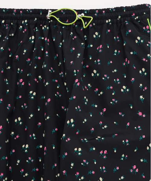 リトルサニーバイト/floral nylon pants Little sunny bite（リトルサニーバイト）の「LittleSunnyBite