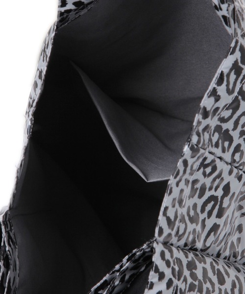 LAKOLE(ラコレ)の「3パーテーショントートバッグ / 110642(トートバッグ・レディース・ブラック/ライトグリーン/シルバー/チェック/ネイビー/グレー/その他7・FREE)」の12枚目の写真