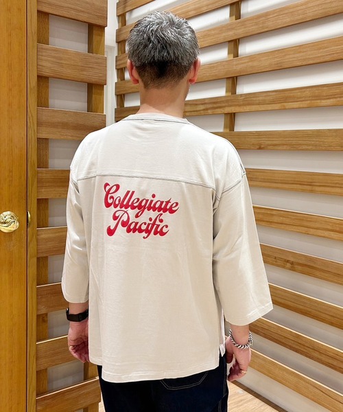Collegiate Pacific(カレッジエイトパシフィック)の「Collegiate Pacific(カレッジエイト パシフィック)フットボールTシャツ(Tシャツ/カットソー・メンズ・グレー/ワインレッド/チャコールグレー・X-LARGE/LARGE/MEDIUM/SMALL)」の20枚目の写真