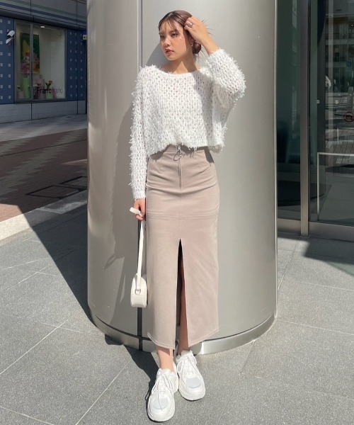 rienda(リエンダ)の「ディープスリットタイトカットスカート 春服(スカート・レディース・ブラック/ベージュ/ピンク・SMALL/MEDIUM)」の21枚目の写真