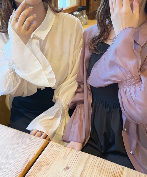apres jour（アプレジュール）の「キャンディースリーブラメシアーシャツ【ZOZOTOWN限定アイテム】（シャツ/ブラウス・レディース・オフホワイト/ブラック/ピンクベージュ/ライトピンク/アイボリー・フリー/X-LARGE）」の11枚目の写真