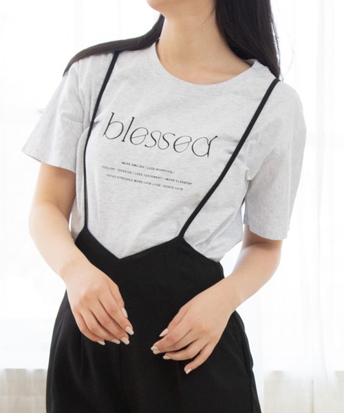 attiree(アティレー)の「blessedロゴプリントTシャツ(Tシャツ/カットソー・レディース・グレー/ホワイト/ピンク/グリーン・FREE)」の1枚目の写真