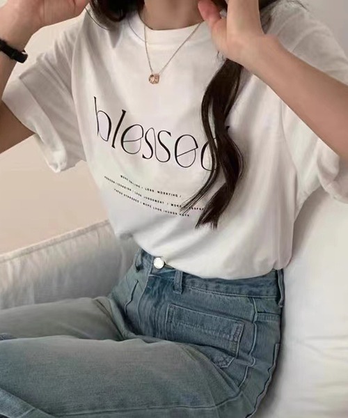 attiree(アティレー)の「blessedロゴプリントTシャツ(Tシャツ/カットソー・レディース・グレー/ホワイト/ピンク/グリーン・FREE)」の3枚目の写真