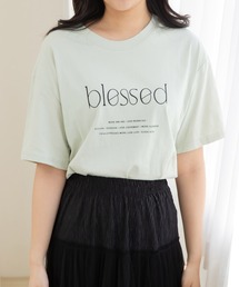 blessedロゴプリントTシャツ