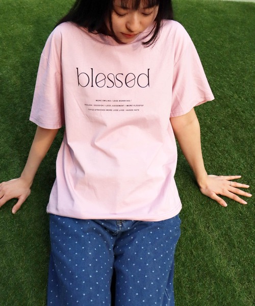 attiree(アティレー)の「blessedロゴプリントTシャツ(Tシャツ/カットソー・レディース・グレー/ホワイト/ピンク/グリーン・FREE)」の16枚目の写真