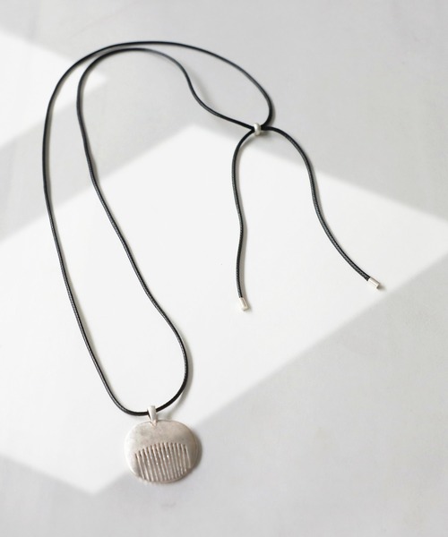 antiqua（アンティカ）の「コームデザインネックレス（ネックレス・レディース・シルバー・FREE）」の11枚目の写真