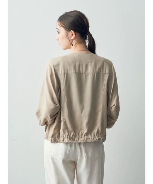 YECCA VECCA（イェッカヴェッカ）の「レーヨン麻ZIPジャケット（その他アウター・レディース・ベージュ/スモーキーグリーン系/ブラック・FREE）」の10枚目の写真