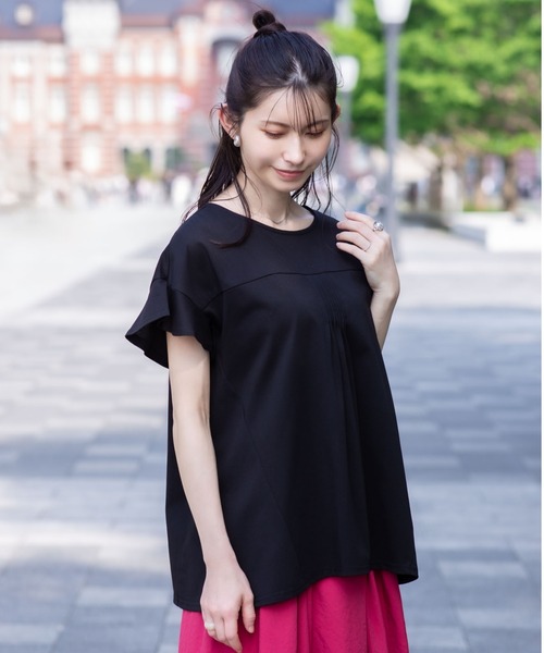HusHusH（ハッシュアッシュ）の「【 UVカット 吸水速乾 】 HusHusH ハッシュアッシュ フレアスリーブTシャツ（Tシャツ/カットソー・レディース・チャコールグレー/ブラック/ホワイト・M/L）」の11枚目の写真