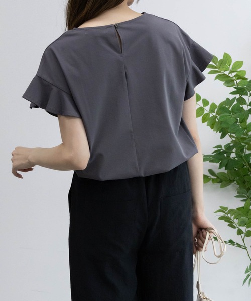 HusHusH（ハッシュアッシュ）の「【 UVカット 吸水速乾 】 HusHusH ハッシュアッシュ フレアスリーブTシャツ（Tシャツ/カットソー・レディース・チャコールグレー/ブラック/ホワイト・M/L）」の17枚目の写真