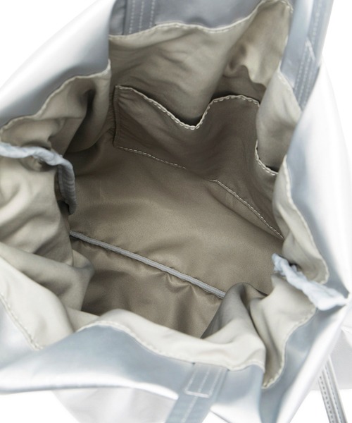 ROPE' PICNIC（ロペピクニック）の「A4対応/シャーリングメタリックトートバッグ（トートバッグ・レディース・ゴールド/シルバー・FREE）」の5枚目の写真