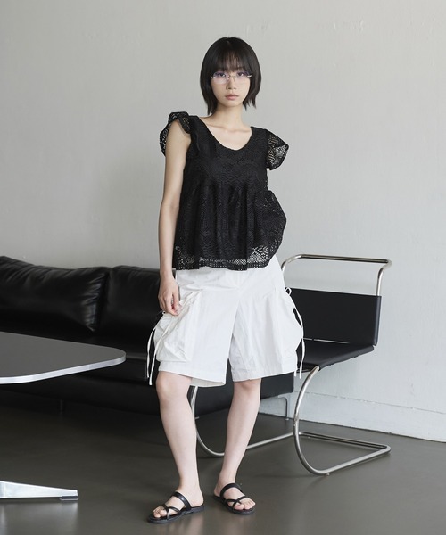 UNE MANSION(ユヌマンション)の「ユニークバルーンポケットカーゴミディアム丈ナイロンショートパンツ(カーゴパンツ・レディース・ブラック/アイボリー/ピンク・FREE)」の5枚目の写真