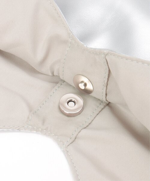 VENCEEXCHANGE（ヴァンスエクスチェンジ）の「合皮VカットA4トートバッグ（トートバッグ・レディース・オフホワイト/シルバー/ブラック/チャコール・FREE）」の12枚目の写真