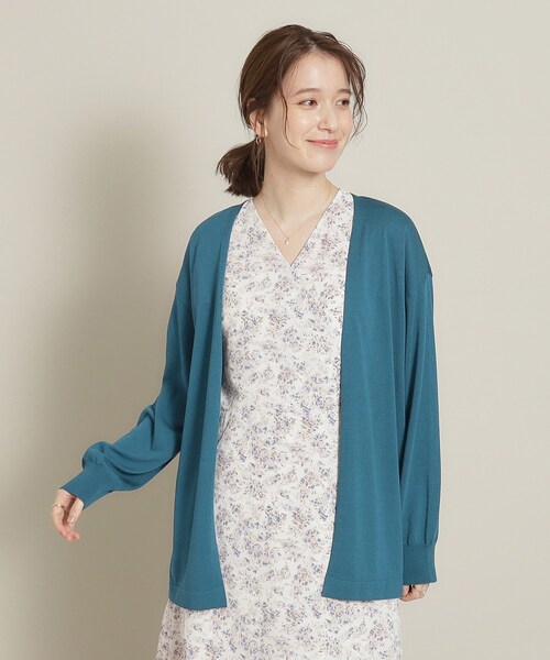 ITS'DEMO（イッツデモ）の「◆【UV／冷感／アンチピリング／手洗い可】着流しニットカーディガン（カーディガン/ボレロ・レディース・ブルー/ブラック/オフホワイト/サックスブルー/ベージュ・00）」の19枚目の写真