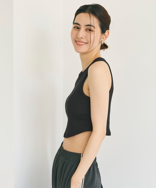 セール】【WEB限定セール】カップ付きラウンドヘムタンクトップ