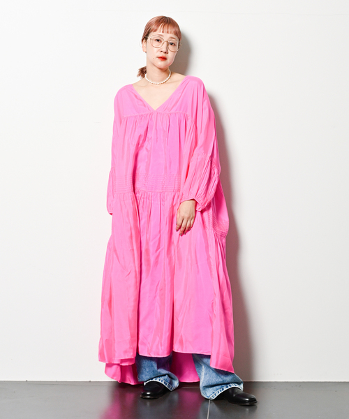 ANAAK(アナーク)の「ANAAK AIRI MAXI DRESS SS24-D0122DH-S:ワンピース(ワンピース・レディース・ピンク・X-SMALL)」の2枚目の写真