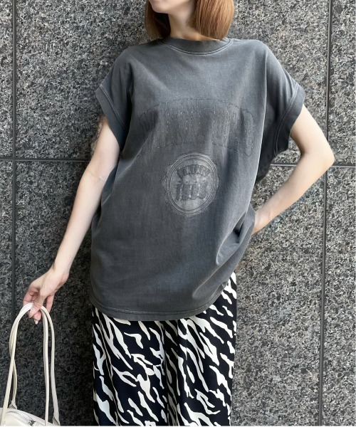 clear(クリア)の「フレンチスリーブプリントTシャツ(Tシャツ/カットソー・レディース・アイボリー/サックスブルー/チャコールグレー・F)」の2枚目の写真