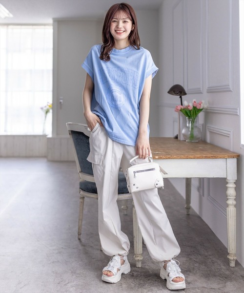 clear(クリア)の「フレンチスリーブプリントTシャツ(Tシャツ/カットソー・レディース・アイボリー/サックスブルー/チャコールグレー・F)」の14枚目の写真