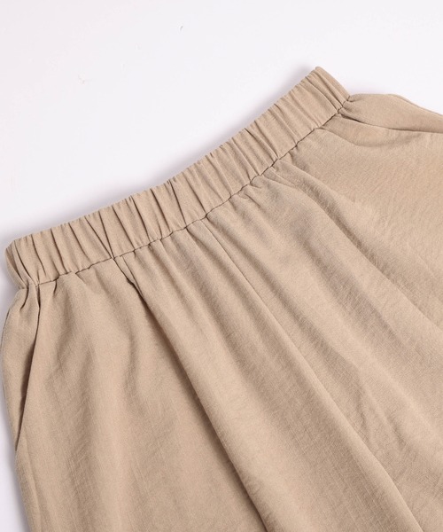 AMELY(エミリー)の「ギャザーベアトップセットアップ(セットアップ・レディース・ベージュ/オリーブ/ブラック・フリー)」の21枚目の写真