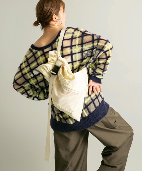 KBF（ケイビーエフ）の「マルチWAYナイロンBAG（ショルダーバッグ・レディース・アイボリー/ブラック・ONE）」の8枚目の写真