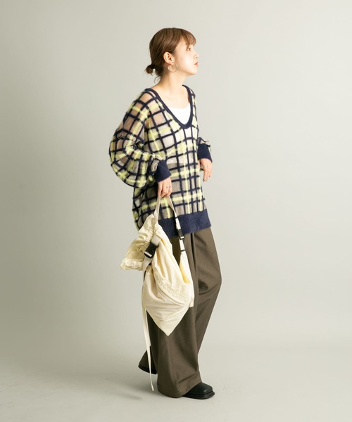 KBF（ケイビーエフ）の「マルチWAYナイロンBAG（ショルダーバッグ・レディース・アイボリー/ブラック・ONE）」の11枚目の写真