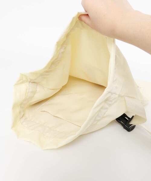 KBF（ケイビーエフ）の「マルチWAYナイロンBAG（ショルダーバッグ・レディース・アイボリー/ブラック・ONE）」の22枚目の写真