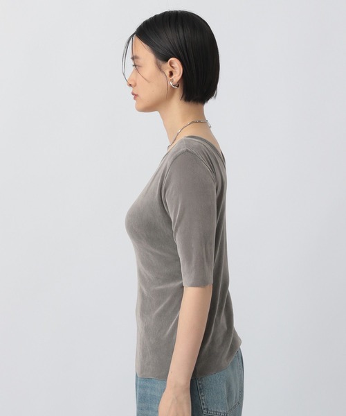 A part by（アパートバイ）の「ベロアプルオーバー_5分袖（Tシャツ/カットソー・レディース・ブラック/ライトグレー/ブルー/ボルドー・FREE）」の11枚目の写真