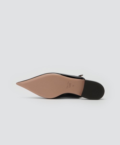 PELLICO（ペリーコ）の「CUORE エナメル バックスリング パンプス 1.0cm BLACK（パンプス・レディース・ブラック・37.5/36.5/37/36/35/38/35.5）」の4枚目の写真