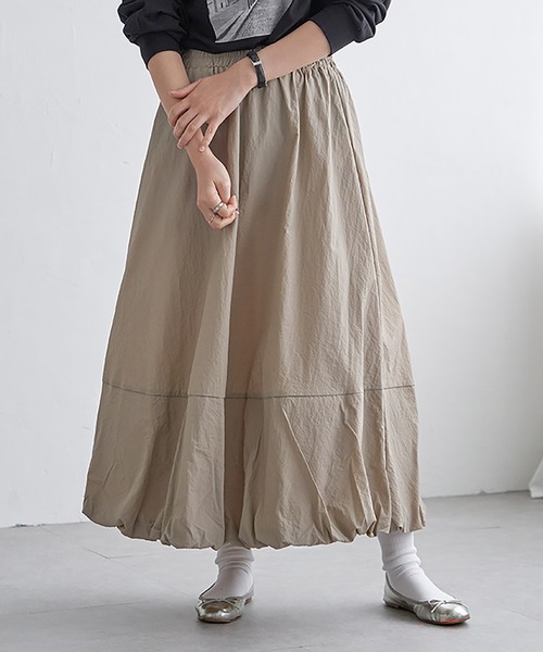 VENCEEXCHANGE（ヴァンスエクスチェンジ）の「ナイロンバルーンスカート（スカート・レディース・ブラック/ベージュ/チャコール・FREE）」の11枚目の写真