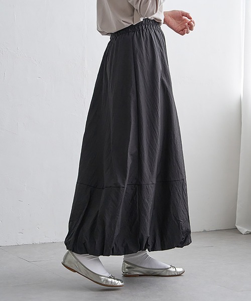 VENCEEXCHANGE（ヴァンスエクスチェンジ）の「ナイロンバルーンスカート（スカート・レディース・ブラック/ベージュ/チャコール・FREE）」の21枚目の写真