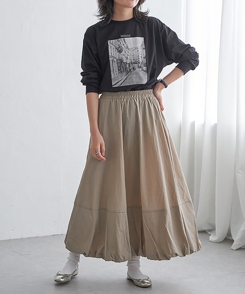 VENCEEXCHANGE（ヴァンスエクスチェンジ）の「ナイロンバルーンスカート（スカート・レディース・ブラック/ベージュ/チャコール・FREE）」の13枚目の写真