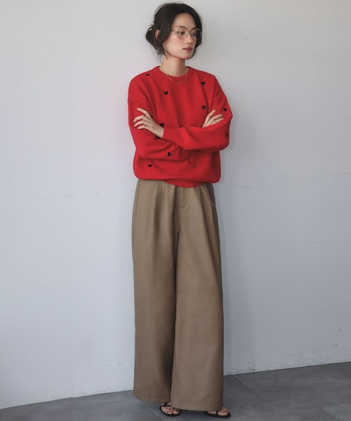 ELFRANK（エルフランク）の「《新色追加》ハート刺繍 ニット プルオーバー 冬《着用動画あり》（ニット/セーター・レディース・ブラック/グレー/オフホワイト/レッド/ネイビー・FREE/M/L）」の9枚目の写真