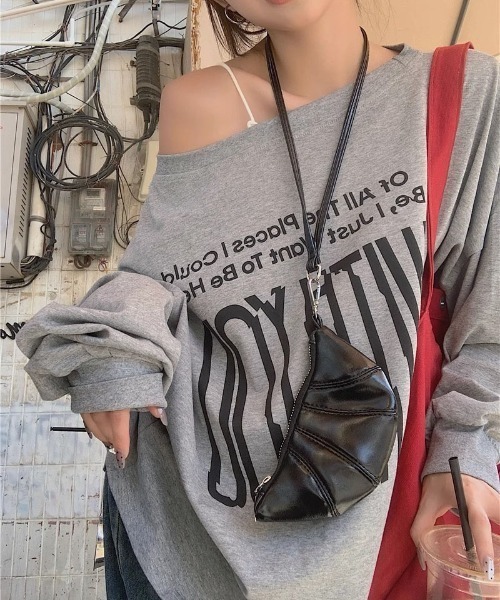 gossip！ロサンゼルス（ゴシップロサンゼルス）の「前後2WAYオーバー サイズオフショルダーグラフィックプリントシンプルカジュアルトップス（Tシャツ/カットソー・レディース・グレー/レッド・FREE/L）」の11枚目の写真