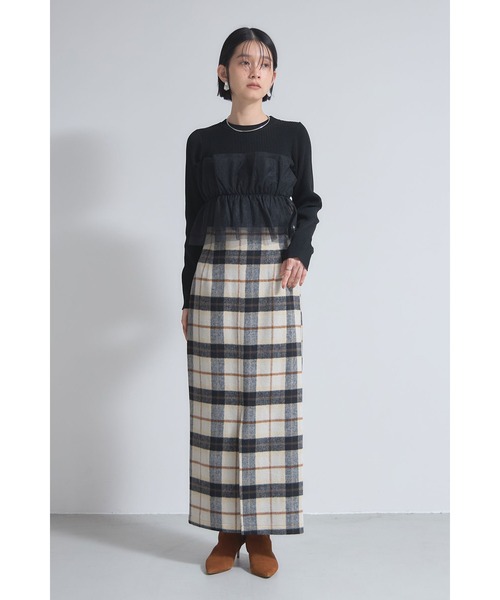 &. NOSTALGIA(アンドドットノスタルジア)の「チュールフリルニットプルオーバー(ニット/セーター・レディース・アイボリー/ブラック/グレー・M)」の9枚目の写真