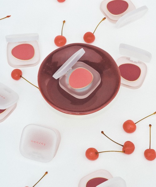 to/one（トーン）の「【販売終了】to/one / ペタル フロート リップ＆チーク＜限定品全2色＞（チーク・レディース・EX02 Love at First Bite/EX01 Red Velvet Cake・FREE）」の9枚目の写真