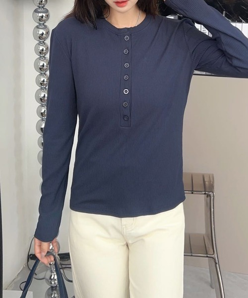 aimoha(アイモハ)の「ヘンリーネックリブトップス(Tシャツ/カットソー・レディース・ネイビー/ベージュ/ワインレッド/ホワイト/ブラック/グレー・FREE)」の11枚目の写真