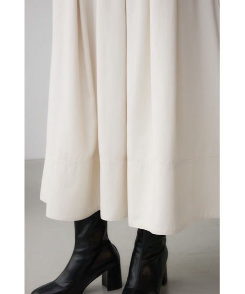 AZUL by moussy(アズールバイマウジー)の「ボックスプリーツスカート(スカート・レディース・ブラック/アイボリー/グレー・FREE)」の13枚目の写真