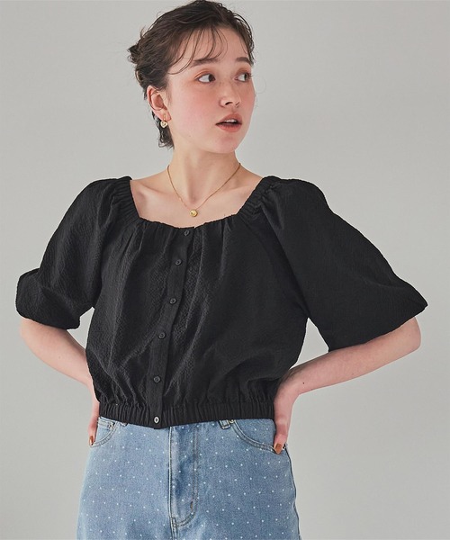 titivate(ティティベイト)の「スクエアネックパフシルエットトップス(Tシャツ/カットソー・レディース・オフホワイト/ブラック/オレンジ・L/M/S)」の3枚目の写真
