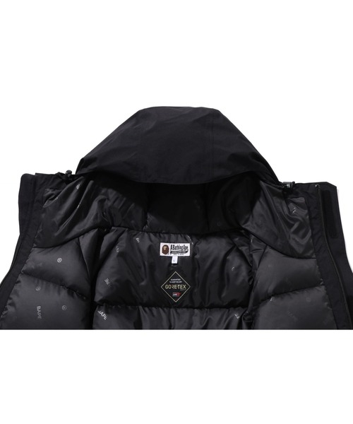 APE ダウン A BATHING APE（アベイシングエイプ）の「SHARK SNOWBOARD DOWN JACKET